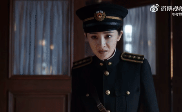 杨幂在《哈尔滨1944》中的3点表现：

1.比起他之前的任何一部剧或电影，这都