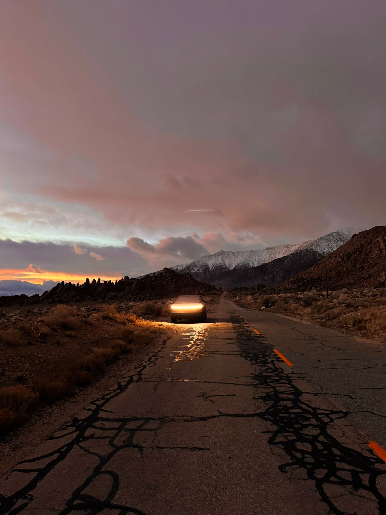 根据特斯拉提交给特拉维斯县的年度合规报告，2025年德州超级工厂的员工人数从20