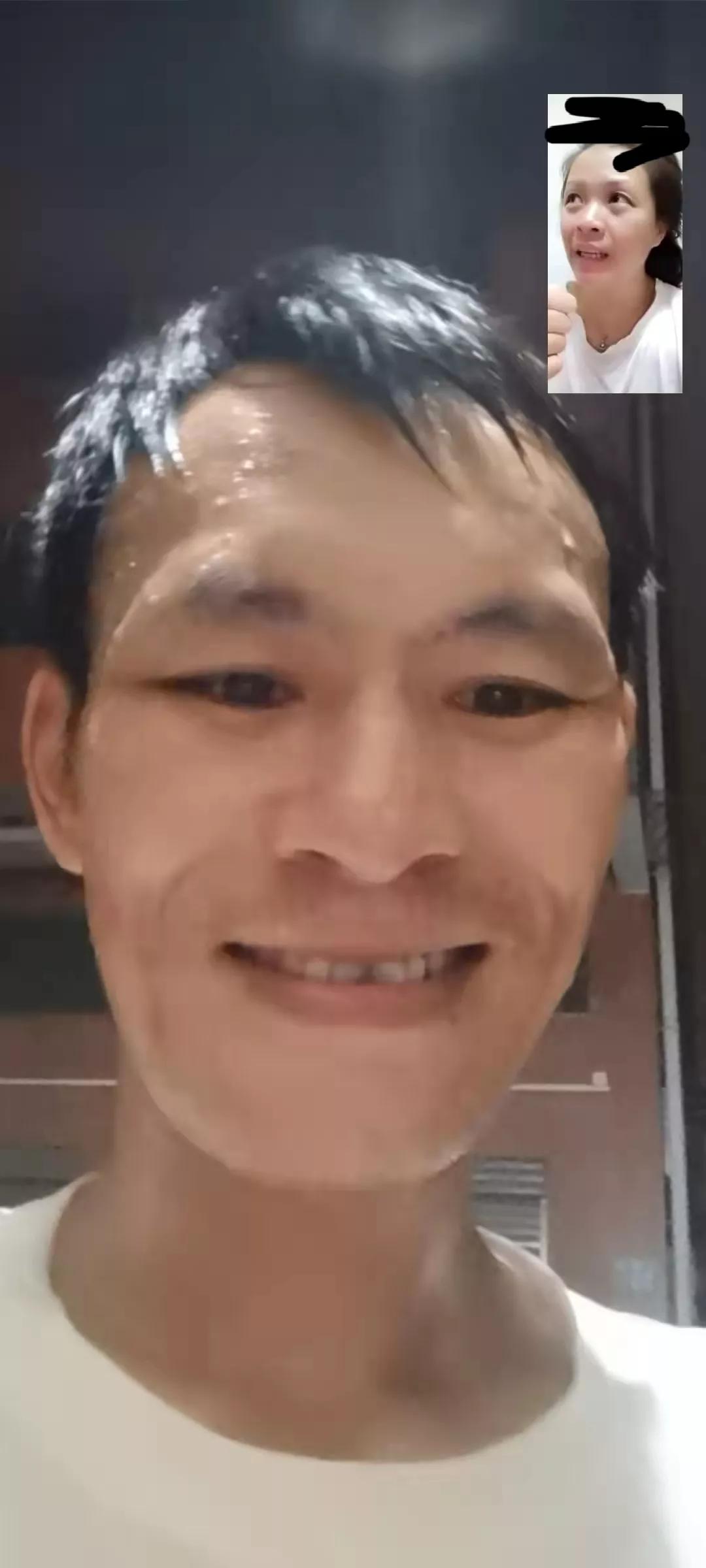 #头条故事挑战赛# #媒体人周刊# 8年之痒我没有！结婚8年了，在我最苦，最累，