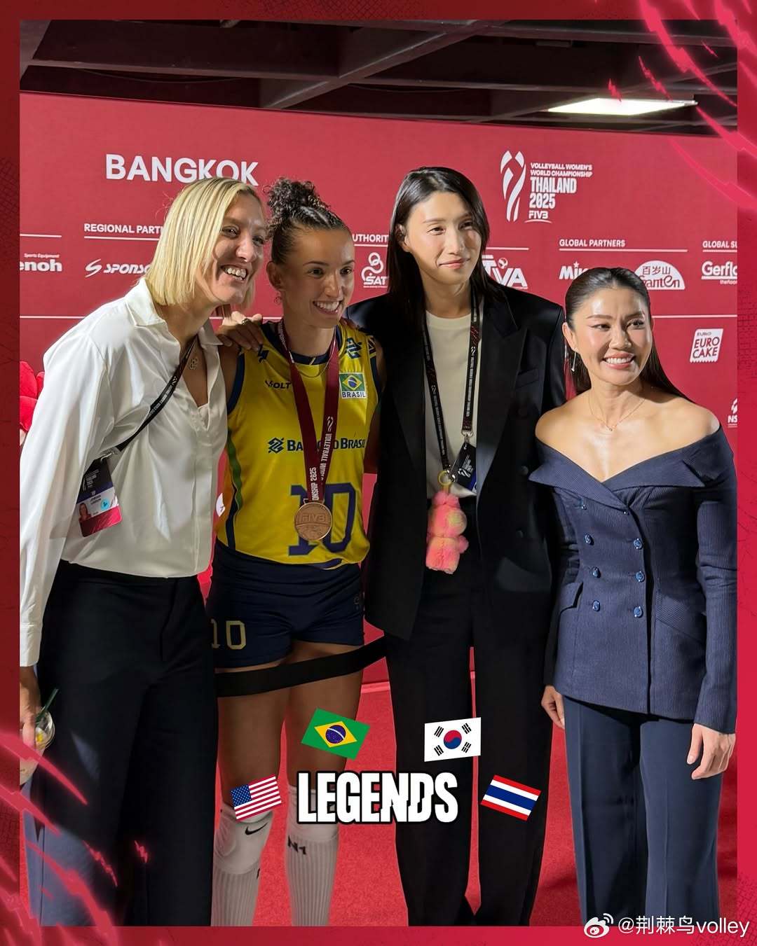 传奇球员之间的合影和传奇球员的合影（pic2）意大利女排世锦赛夺冠意大利女排3比