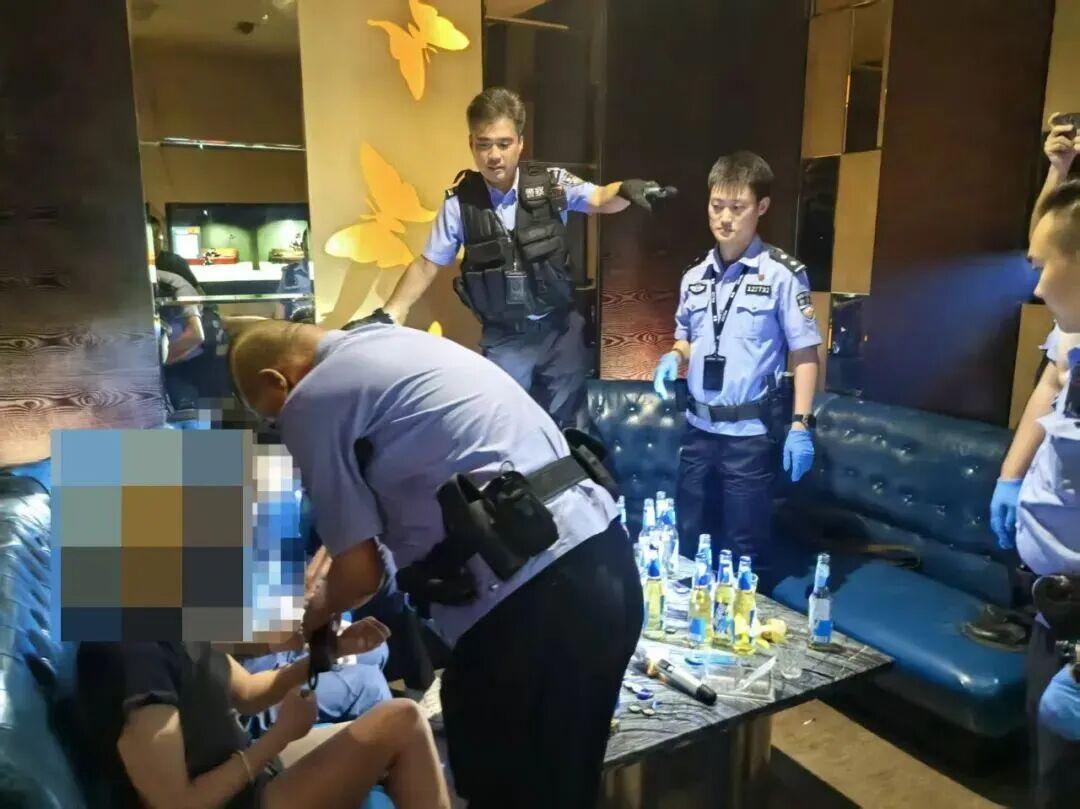 东营查处列管替来他明首例涉毒案

7月1日替来他明被列入管制目录，十多天后，山东