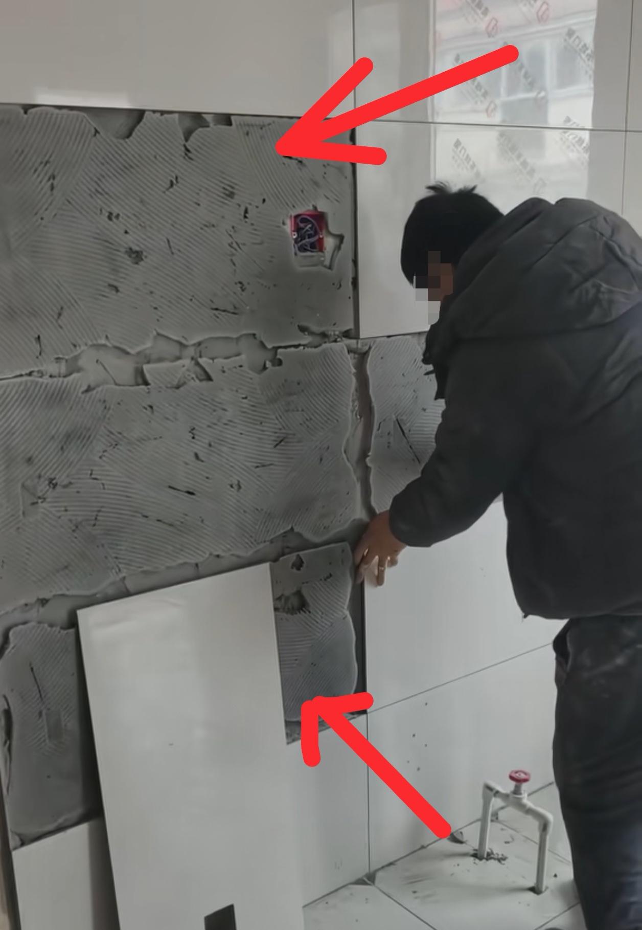 这是到底是什么原因？工地踩坑