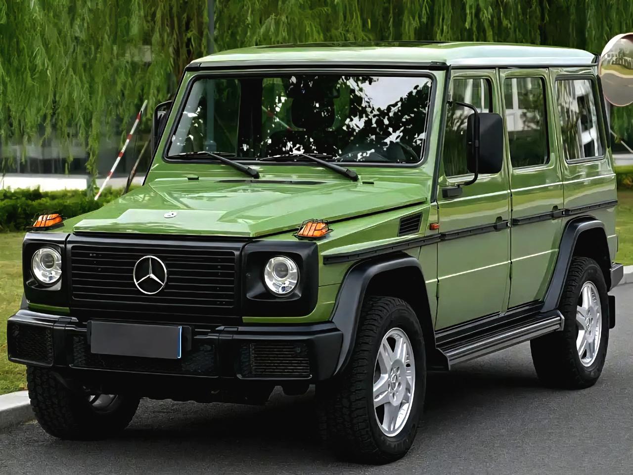 车身长度仅有4米7多的奔驰g，你见过吗？奔驰g280国内极其罕见的军版北约标准奔