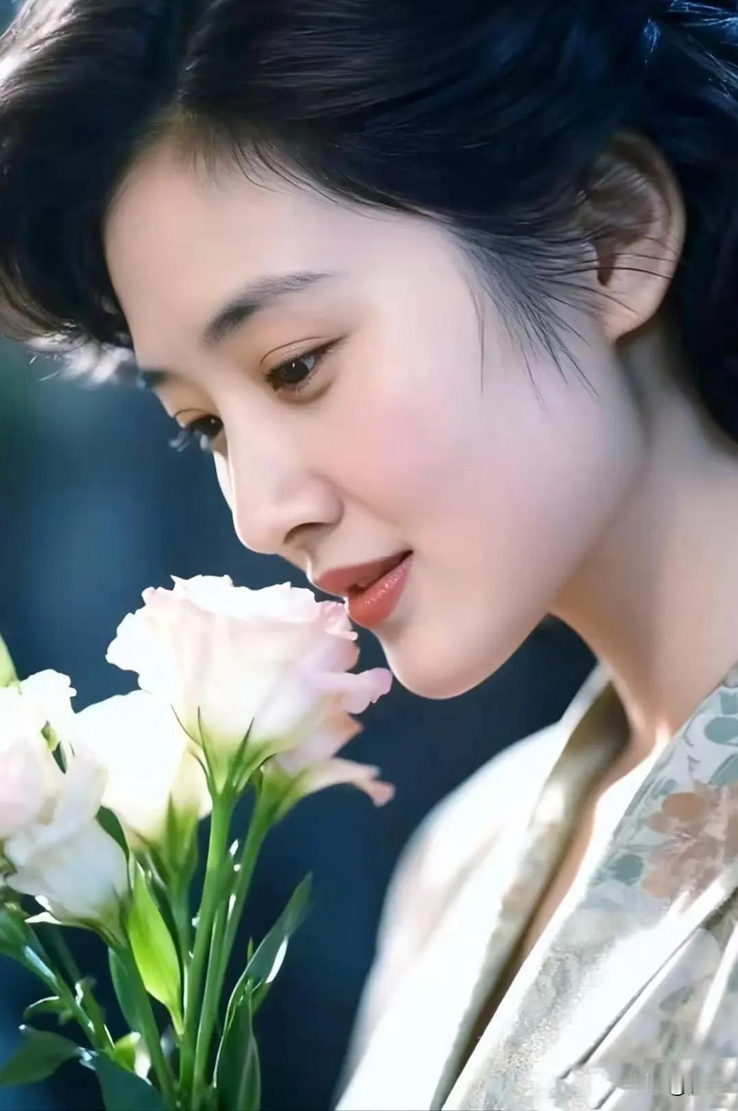 有缘无分难同行，
道路缓急各不同。
惟愿他日再相逢，
心灵相通有可能。