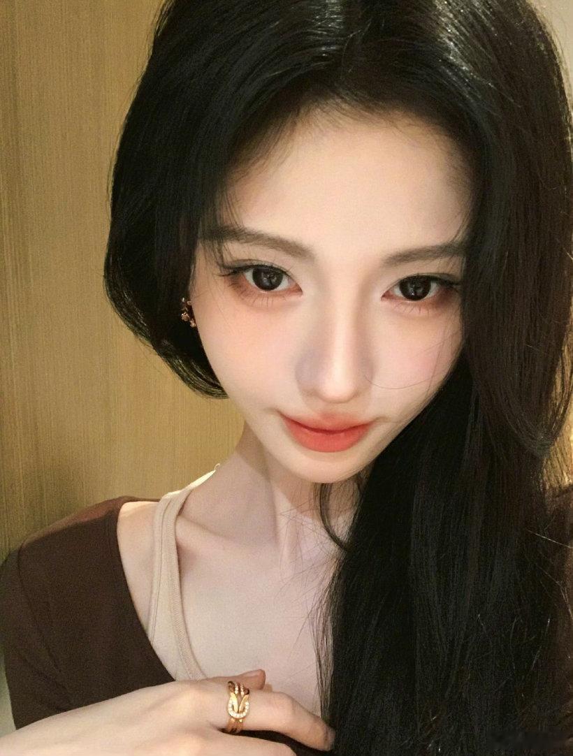 jjy鞠婧祎jjy鞠婧祎阿黛你是海平线的终点是我愿意披星戴月去爱的人