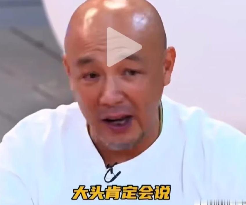 头哥透露莎爱喝苏打水呢。

有这么个事儿，有人瞧见有人买方糕和绿茶。

大家就好