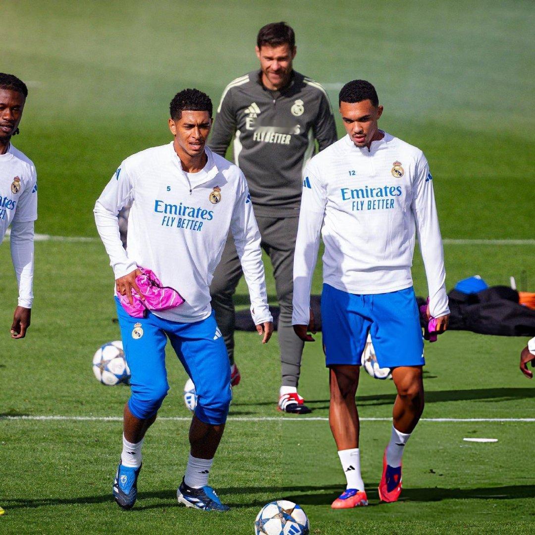 马卡报：特伦特正利用国际比赛日恢复体能，就像贝林厄姆上次那样。特伦特渴望找回他在