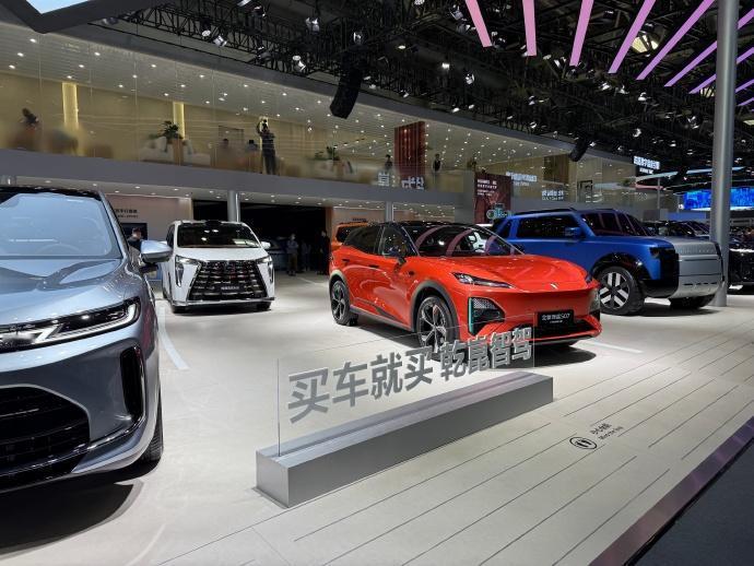 【合作阵容突破50+，乾崑车型阵营又又又又又又扩大了】在本届北京车展上，一个显著