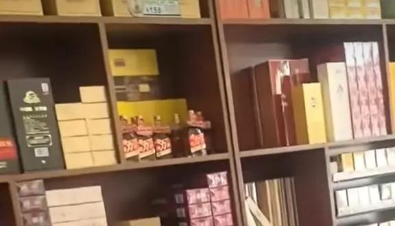 民警利用身份行骗，公章沦为作案工具，受害商户该找谁买单？
 
安徽滁州一桩陈年诈