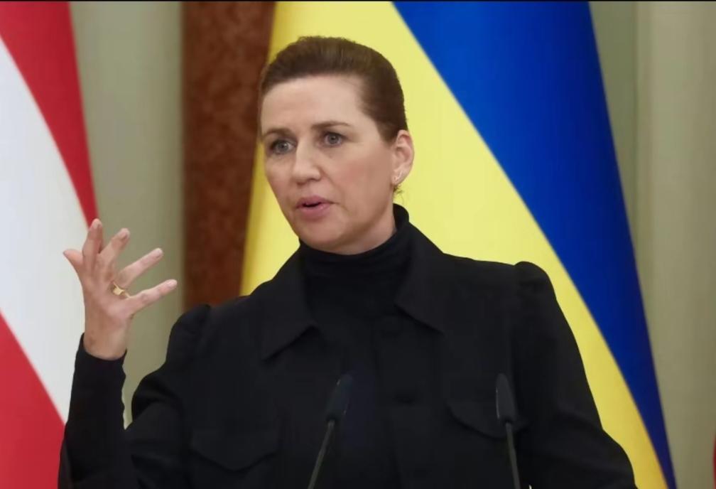 丹麦这几天是真懵圈又郁闷！
以前总把俄罗斯当成威胁反复强调，一门心思跟着盟友美国