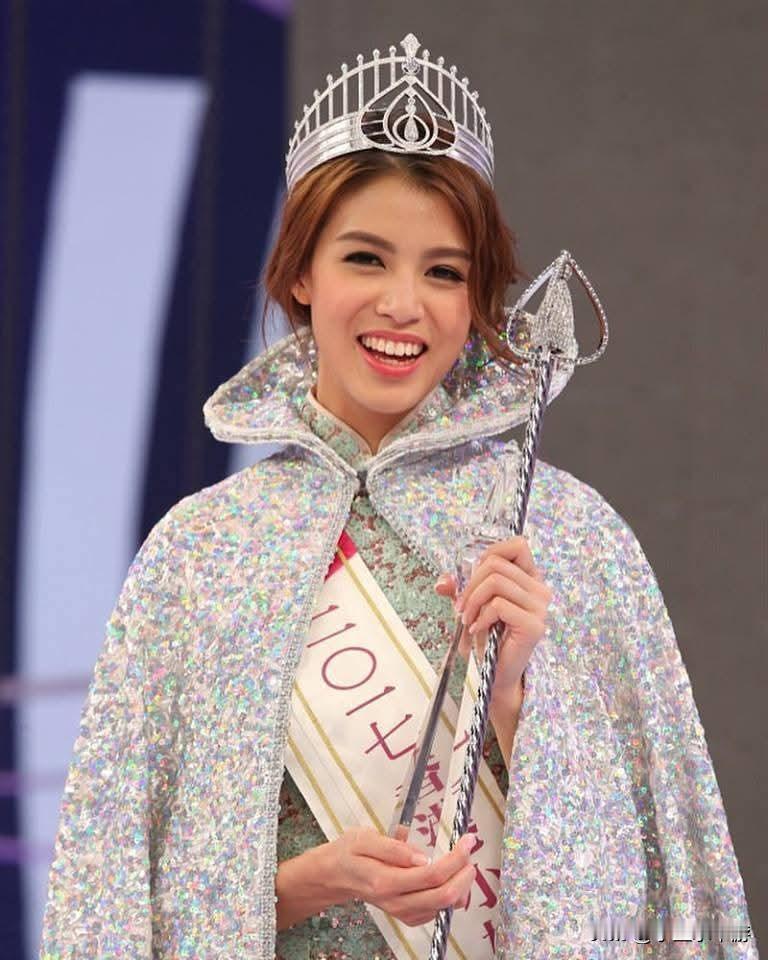 再接再厉……
雷庄儿（Juliette Louie，前名雷庄𠒇）是2017年度