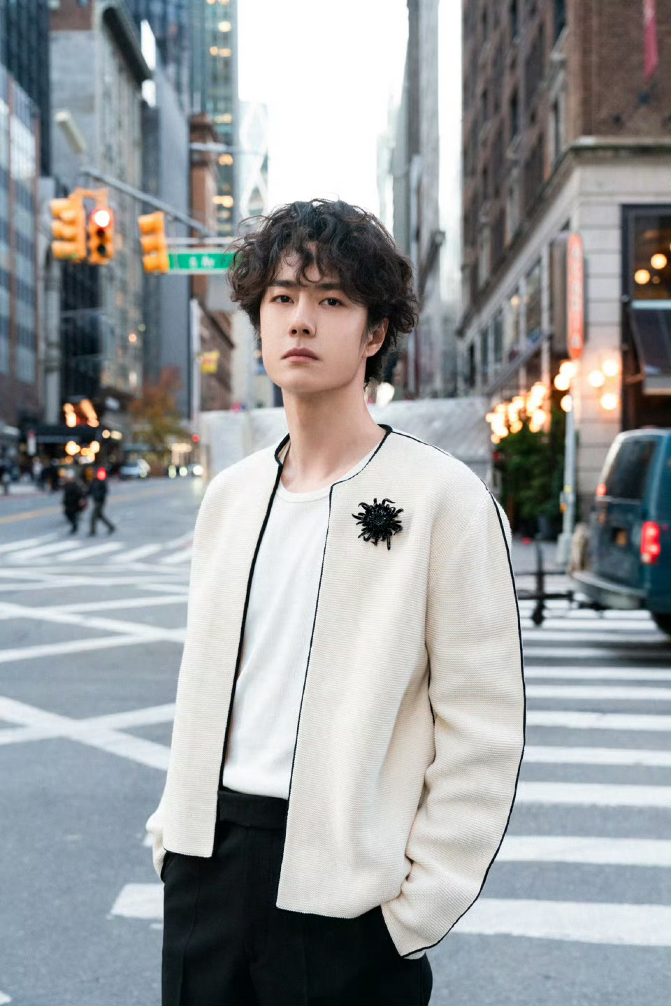 王一博asaprocky同框第三个🔥搜啦，美图视频铺起！ 