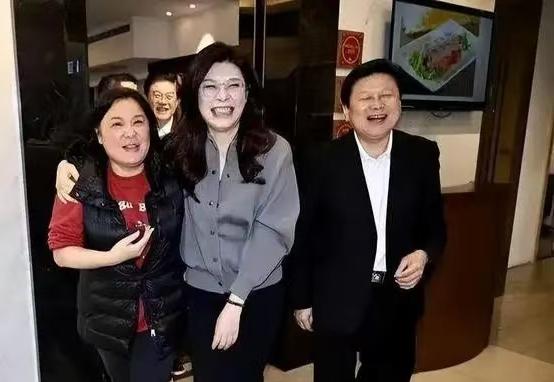 针对郑丽文今天（7日）访陆，国民党团已经要求所有立委出席欢送郑丽文。
傅崐萁对郑