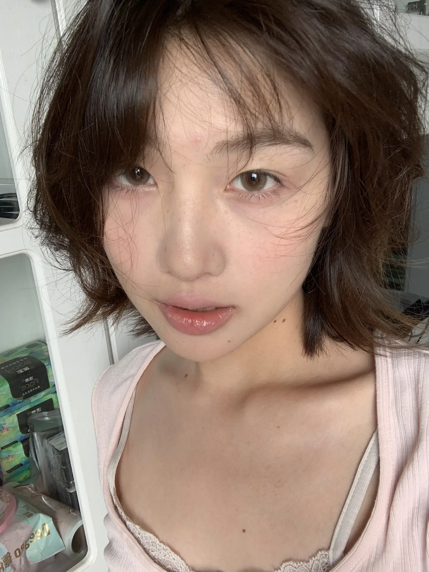 透过我望向谁