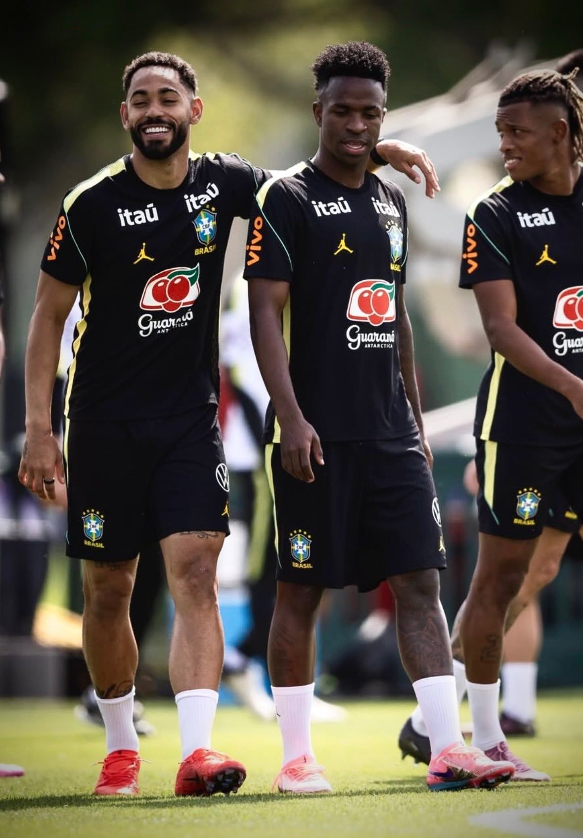 库尼亚X维尼修斯曼联