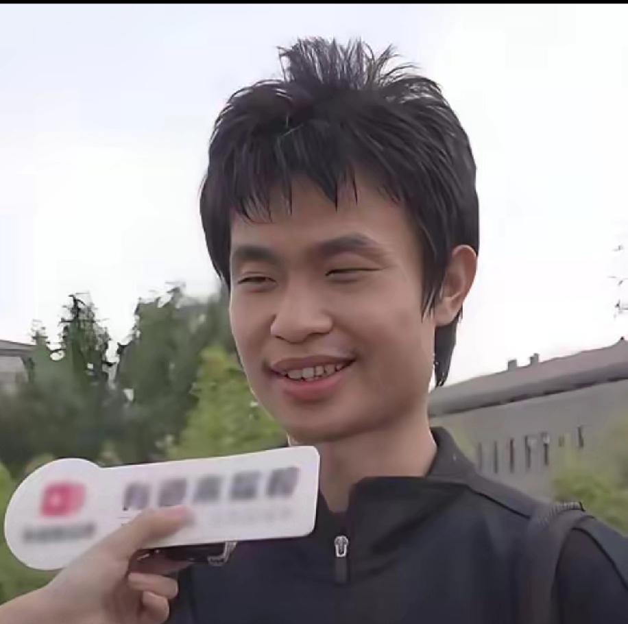 沉寂的120天，
韦东奕带着新身份惊艳亮相！
原来他干了这么两件事
 
一是直接