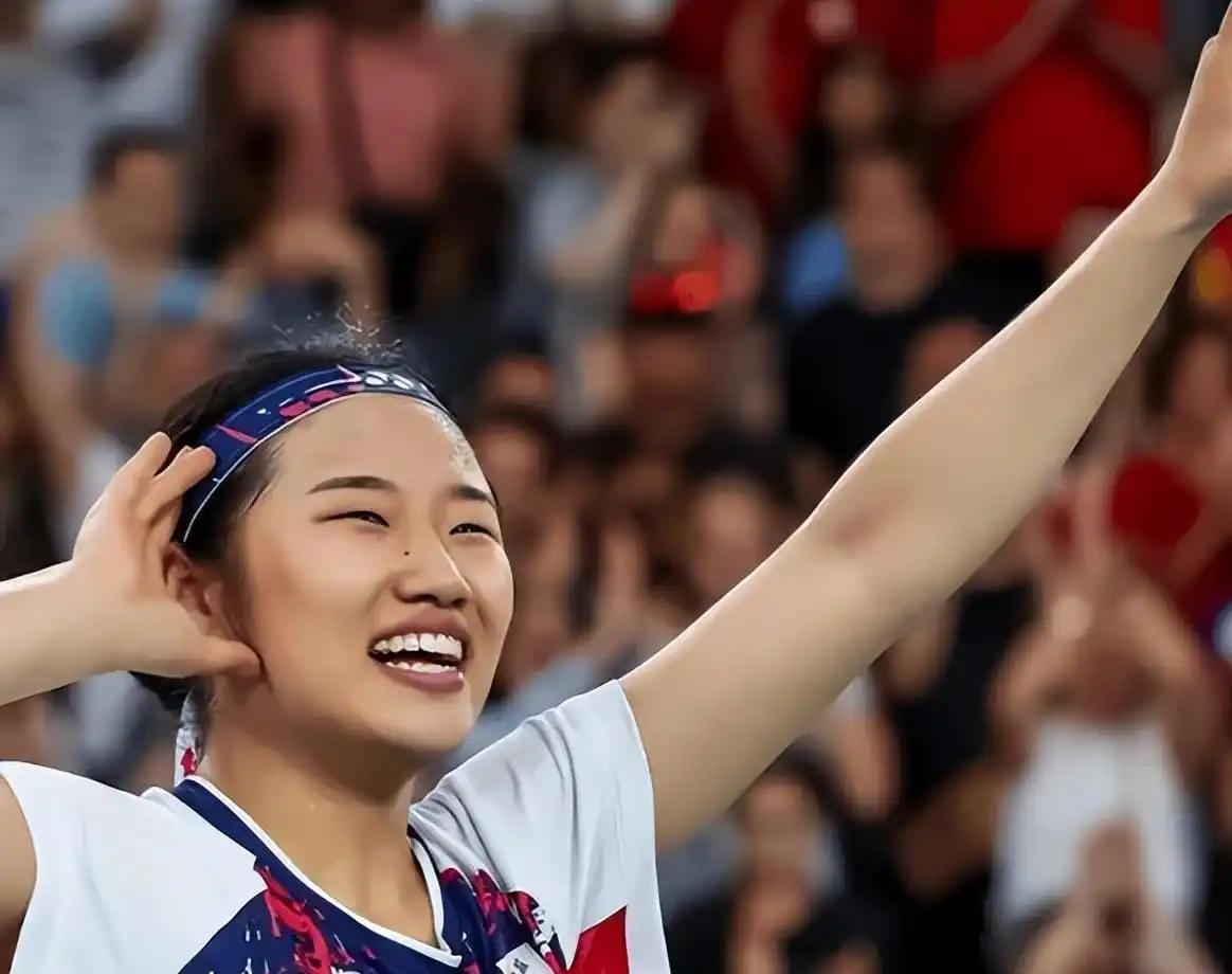 全英羽毛球公开赛决赛对阵!
男单
拉克什亚对阵林俊易
女单
安洗莹对阵王祉怡
女