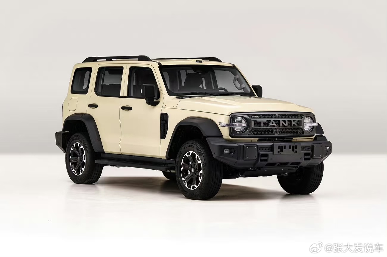 全新换代坦克300，国产越野标杆再进阶！动力双版本齐发：Hi4-T 37度电池，