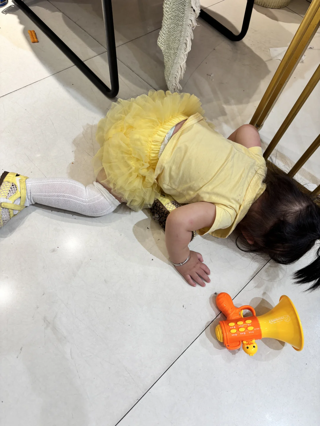 大声哭出你的诉求