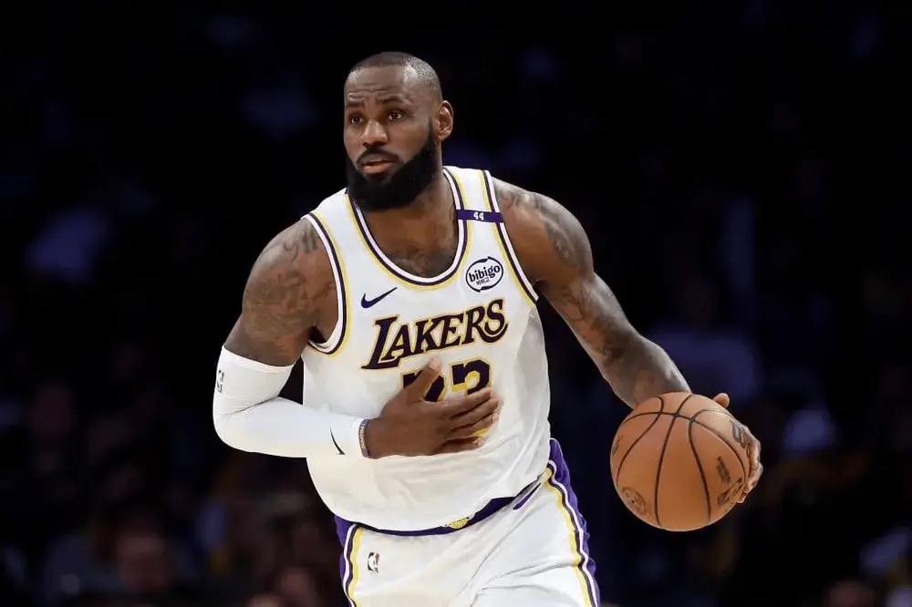 有点搞笑了！下赛季NBA实力榜 球队战力排行勇士第9，湖人第11？
今日美国著名