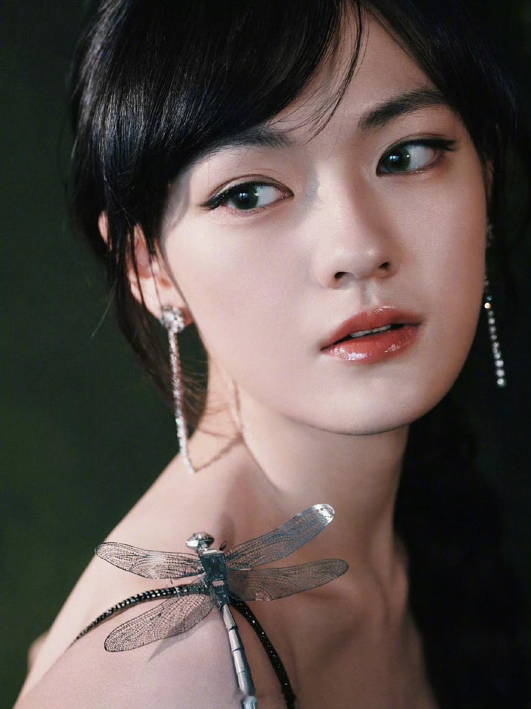 绿瞳文淇🥺 