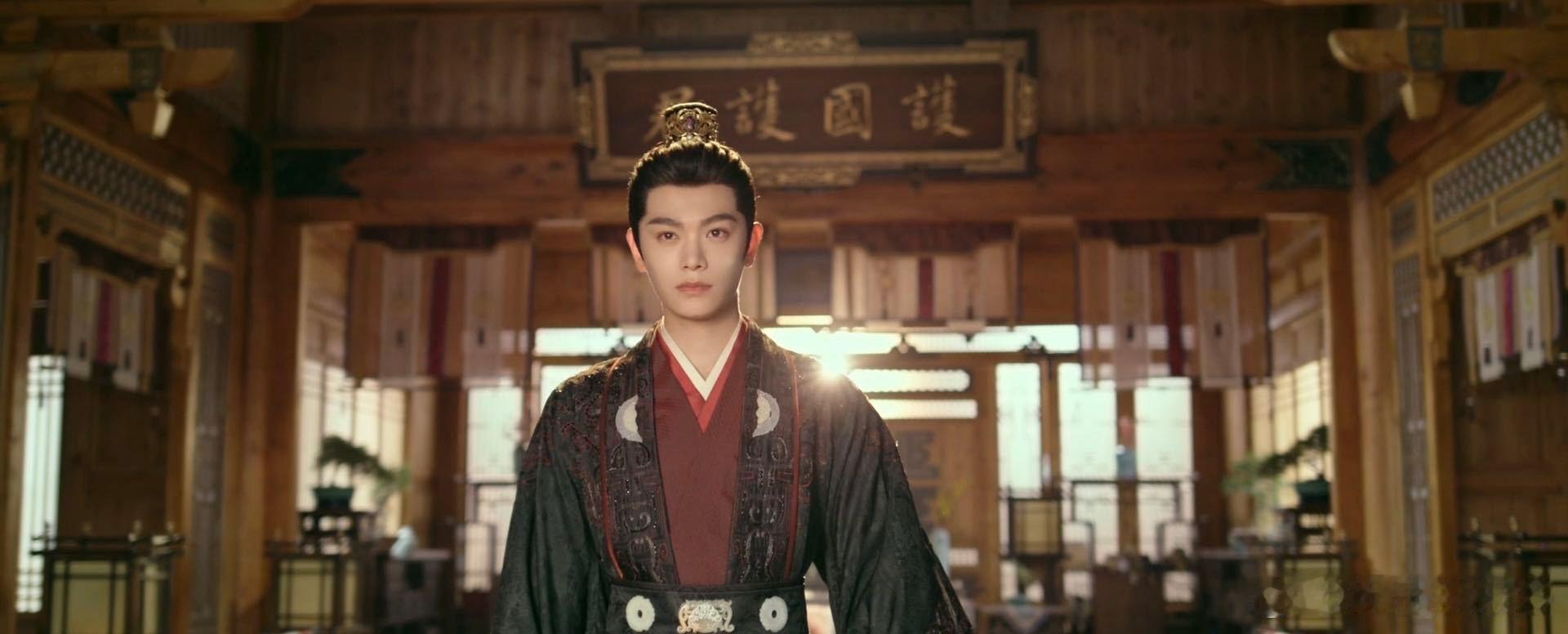 山河枕抱着必出丁禹兮神图的决心 丁禹兮《山河枕》卫韫太会演！镇国侯上任踏光而来，