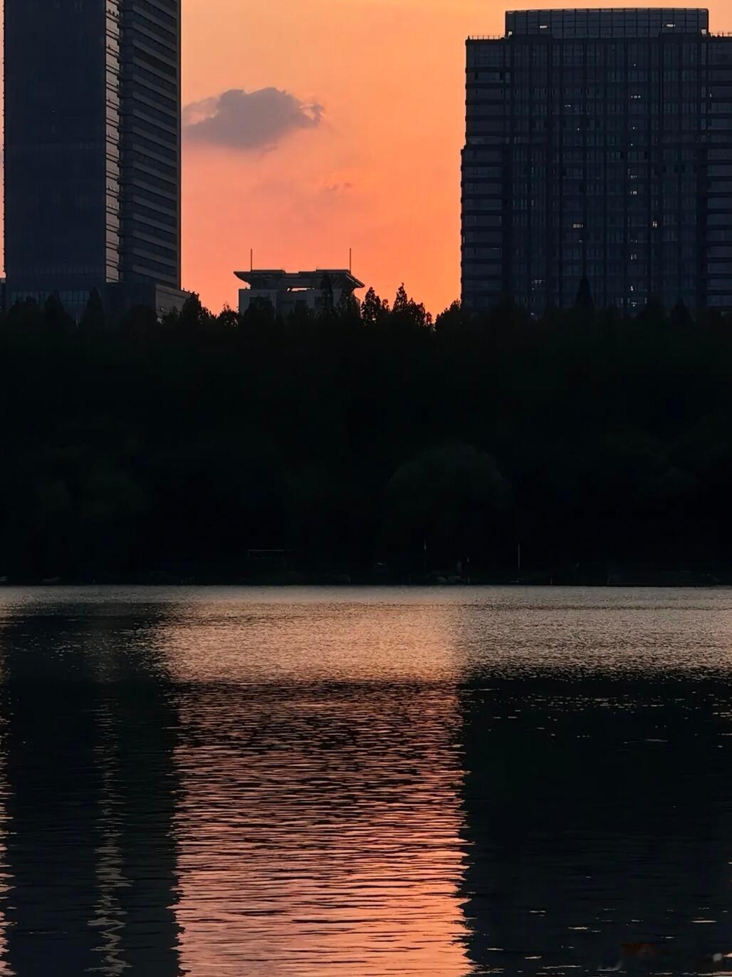 你身上所有的弱，不管是能力弱、性格弱、能量弱，磁场弱，其实都来源于你某方面的长久