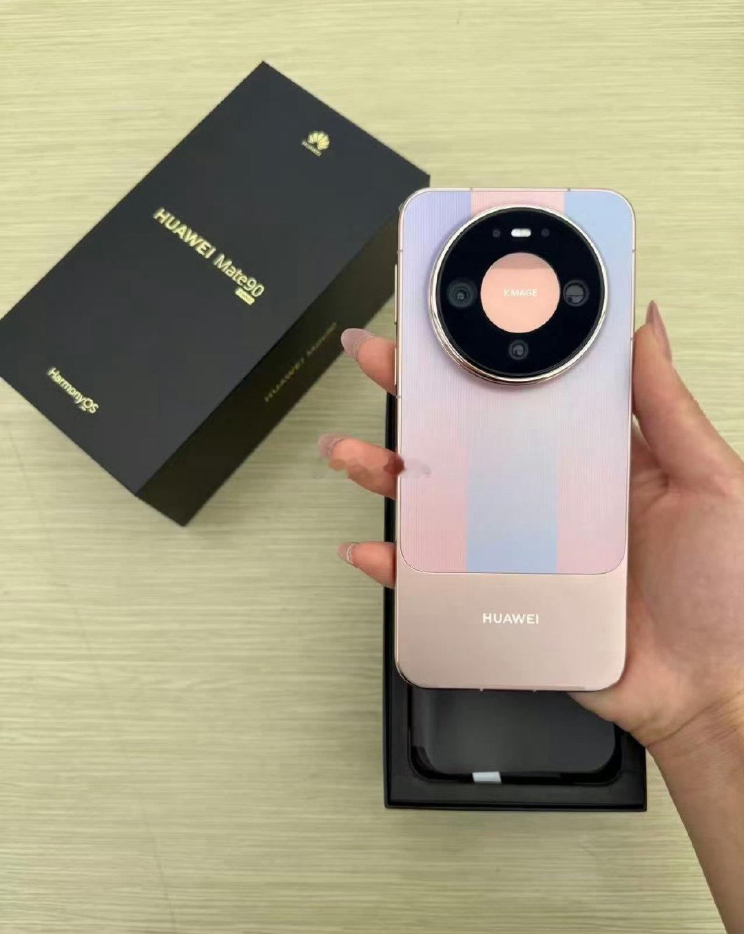 何刚谈Mate90四卡三待等十大黑科技Mate 90十大黑科技集体亮相！四卡三待