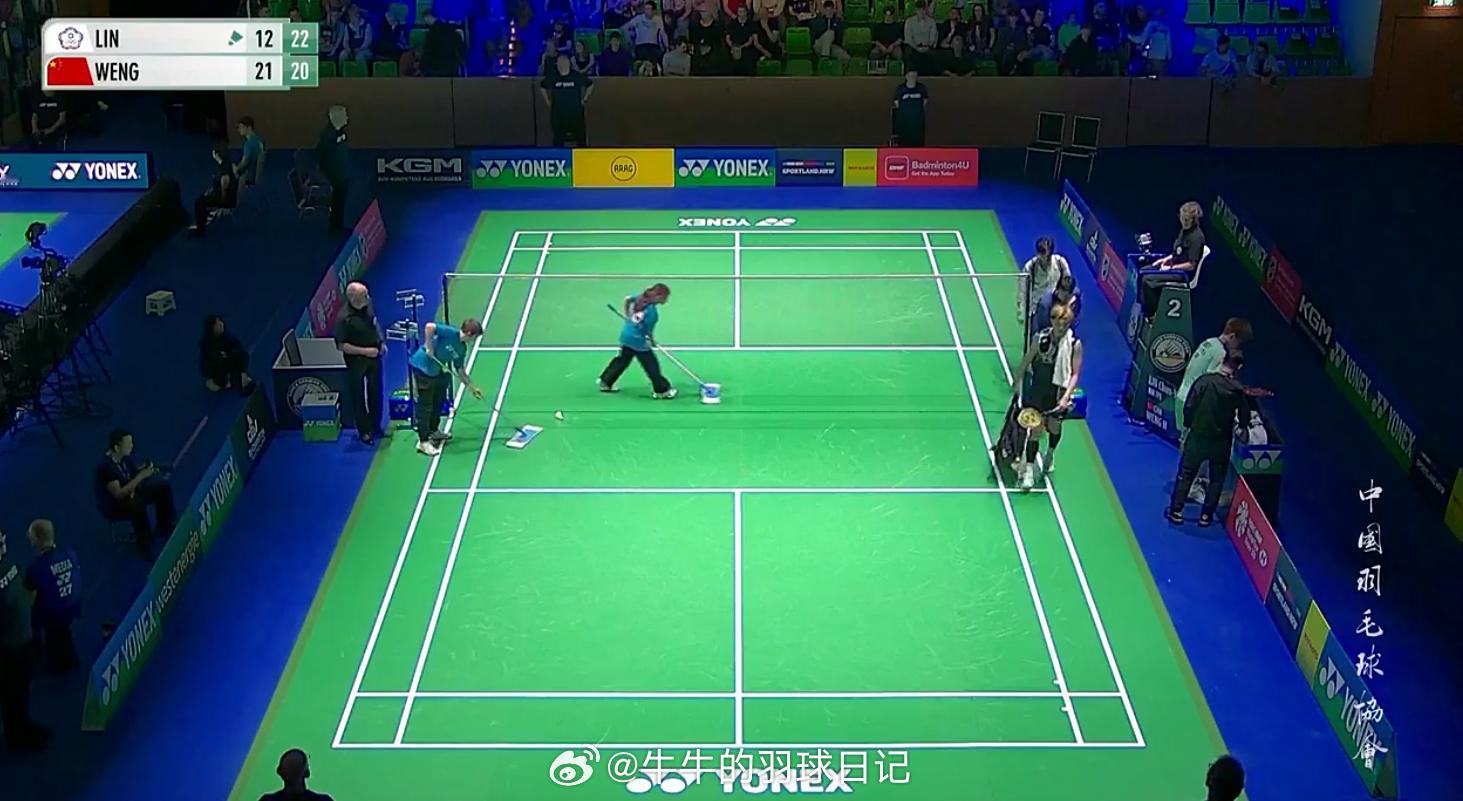男单 1/4赛 林俊易(4) 12-21 22-20 翁泓阳(5)决胜局！！！2