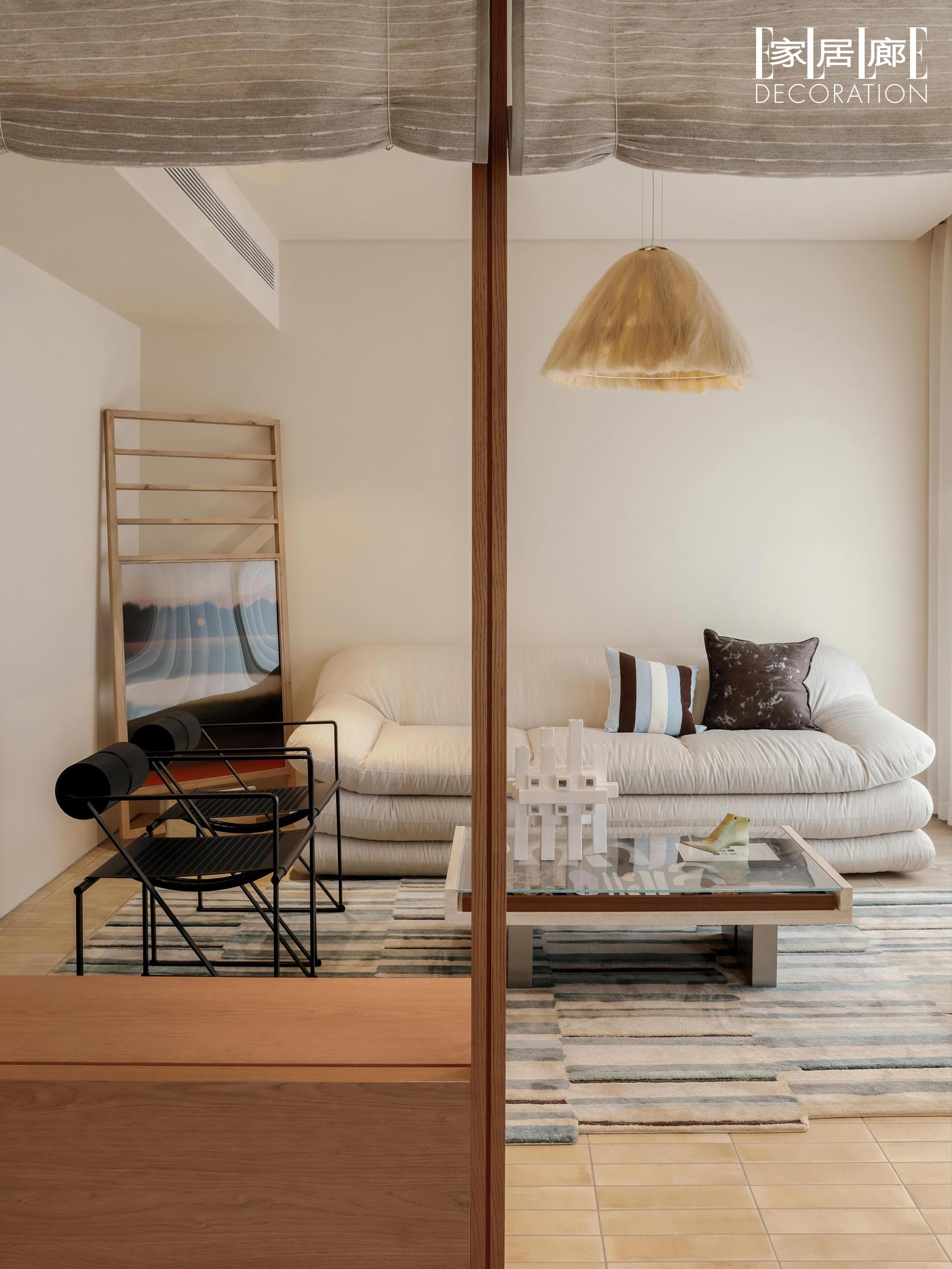 她为女孩造鞋，也为自己造梦。距离杭州1400公里之遥，女鞋品牌迷失麋鹿...