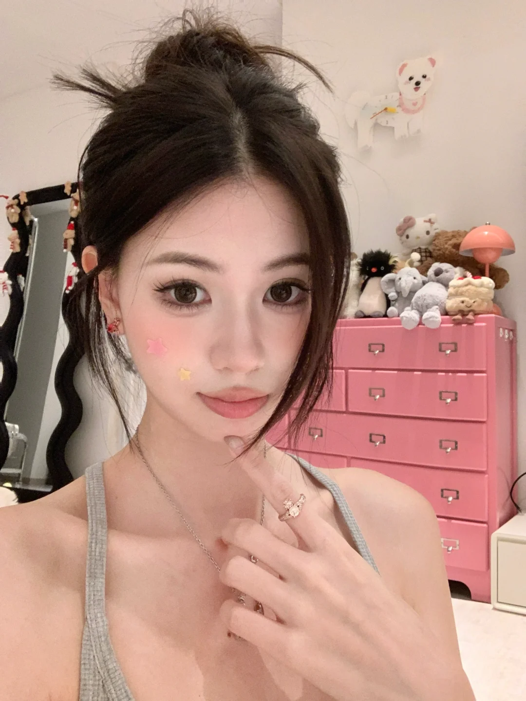 长痘痘了！