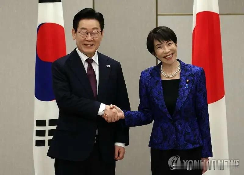 高市早苗与李在明会谈，第一句话就暴露了其真实目的，李在明倒是聪明，装作没听见，赶