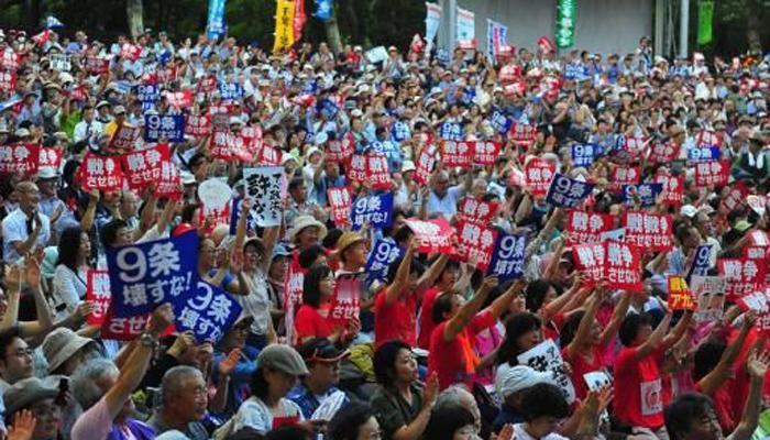 日本掀起大规模民众游行，数十年罕见反战声响响彻多地
 
近期日本国内迎来声势浩大