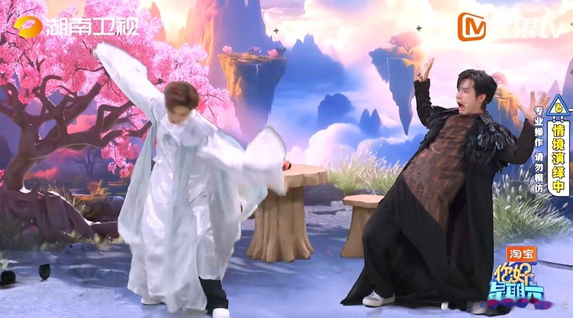 张颜齐到底有多爱技能五子棋 戏精属性藏不住了！绿幕不 NG 环节看到侯明昊，当场