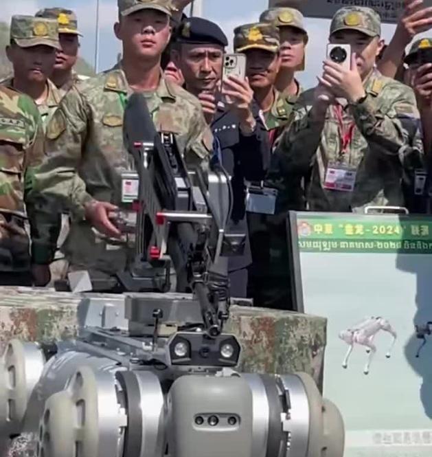 中方三次提议约束致命机器人，均遭美英印俄拒绝，现在这些国家后悔大了！

中国早在