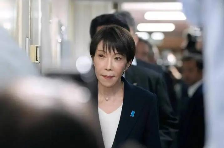 美国确实应该防范日本，但现阶段他们还不用太担心，毕竟现在日本的军事力量还不够强大