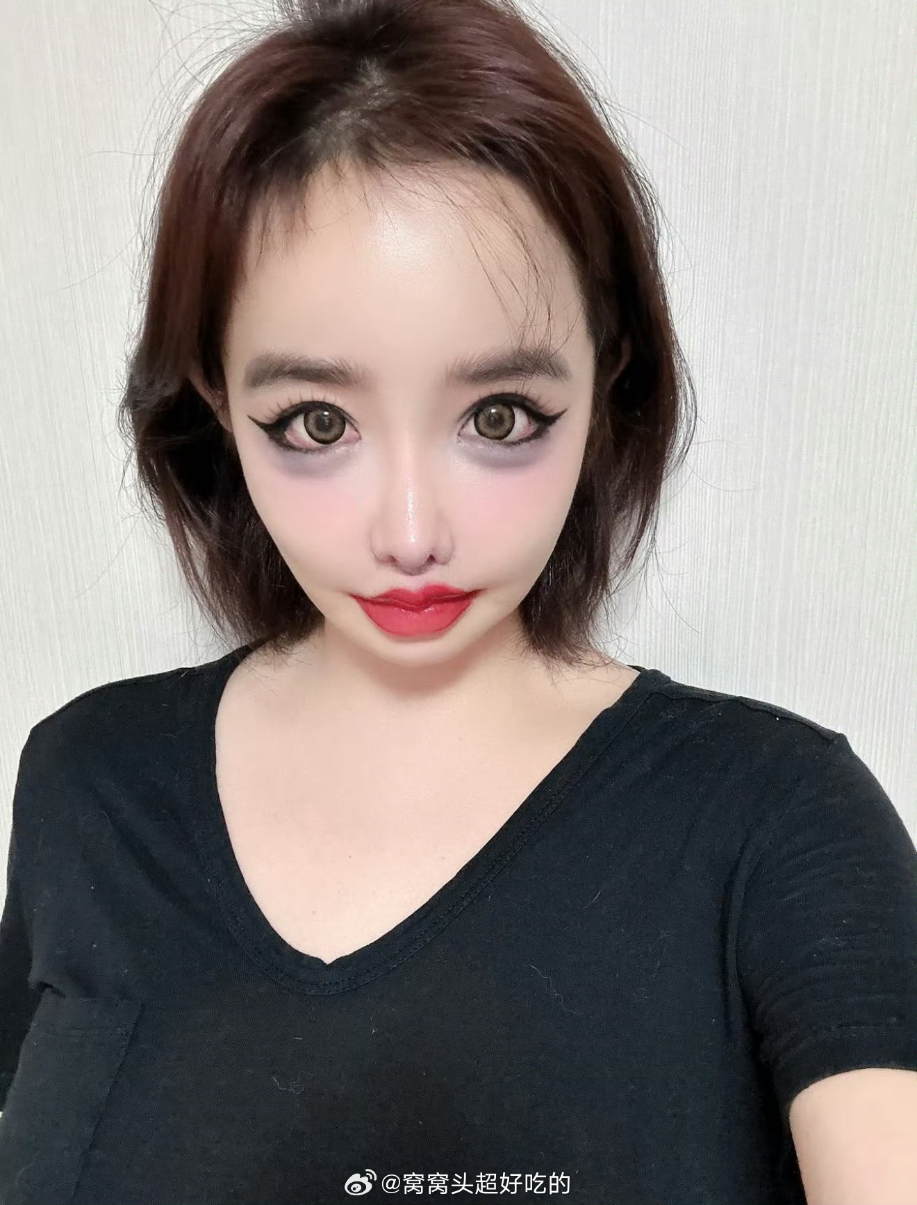 这是朴春？我真的没认出来.. ​​​