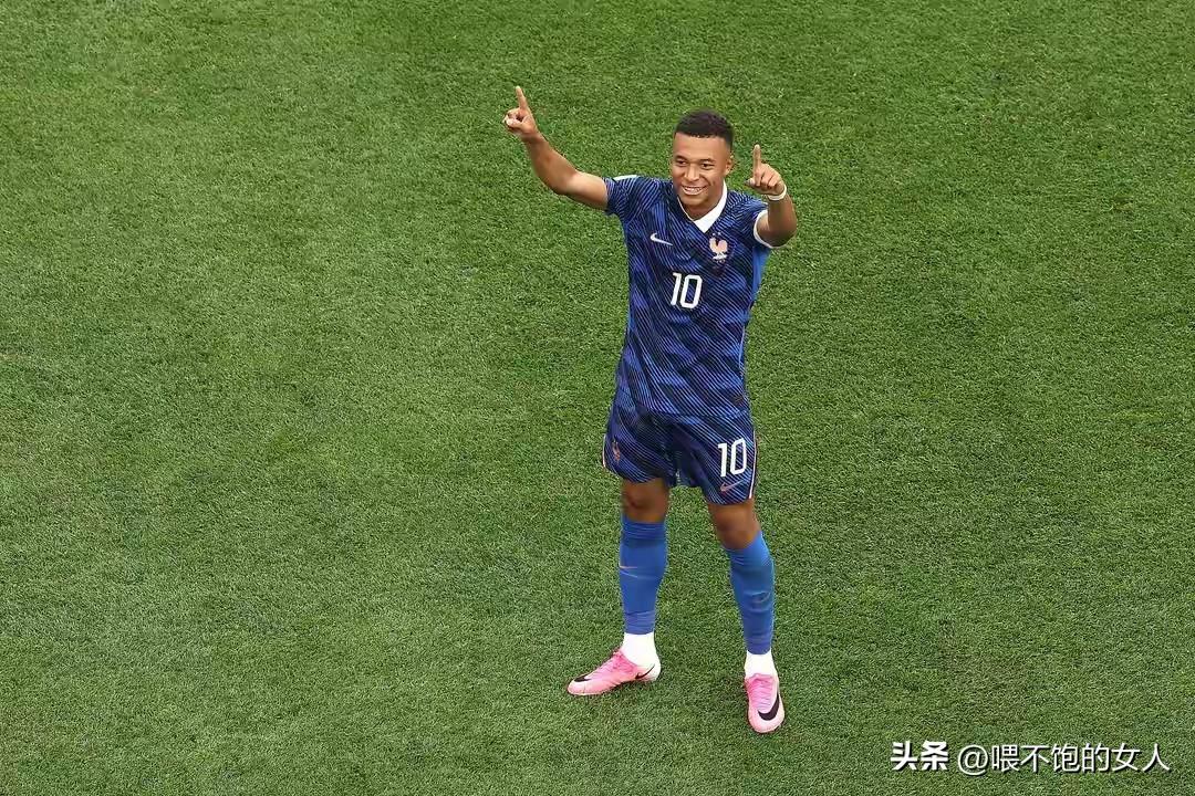 盘点一下美加墨世界杯，前面几场的比赛。毫不客气的说，这世界杯冠军已经有了，那就是