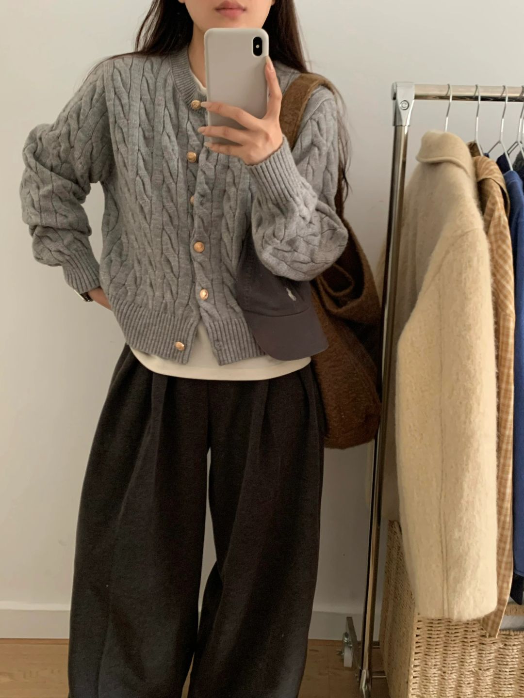 穿不腻的浅灰深灰