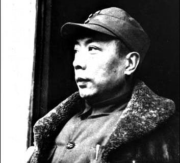李一氓（1903—1990），四川彭县（今彭州）人，老一辈无产阶级革命家、外交家