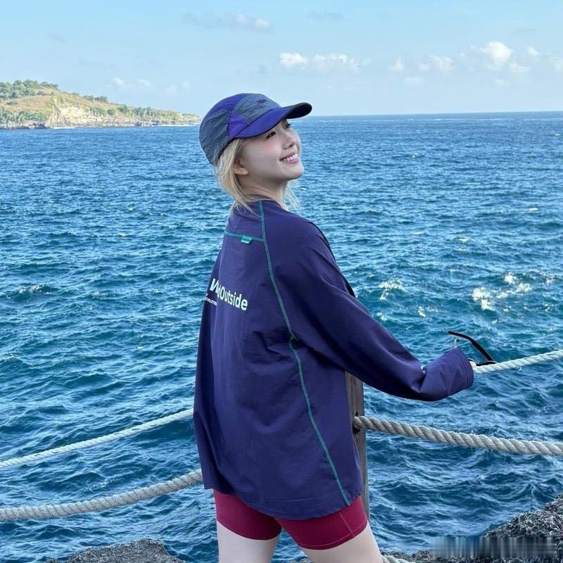 我正在听凉凉有话说的《旅游 到底意义何在》，分享给你听听～网页链接（via 