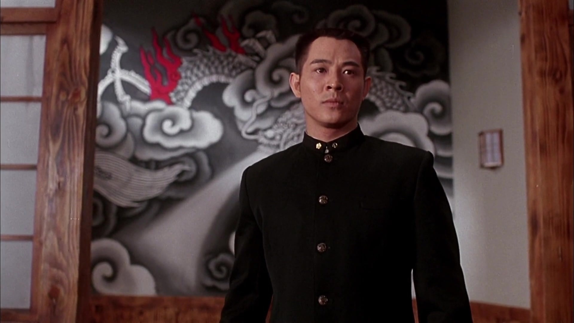 一剧早安“精武门，陈真。”早，你看过李连杰主演的经典动作电影《精武英雄》吗？ ​
