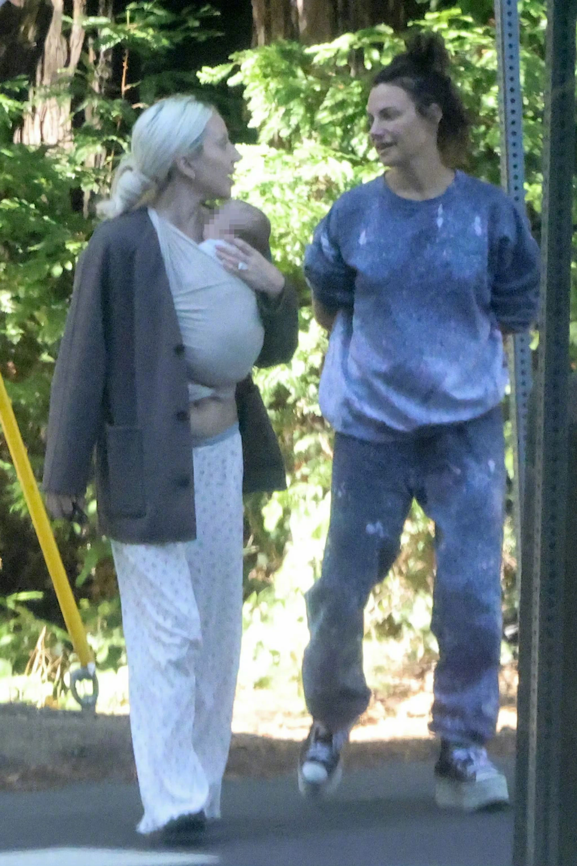 LadyGaga女儿姓名TMZ 证实了此前Lady Gaga和未婚夫有孩子了的消