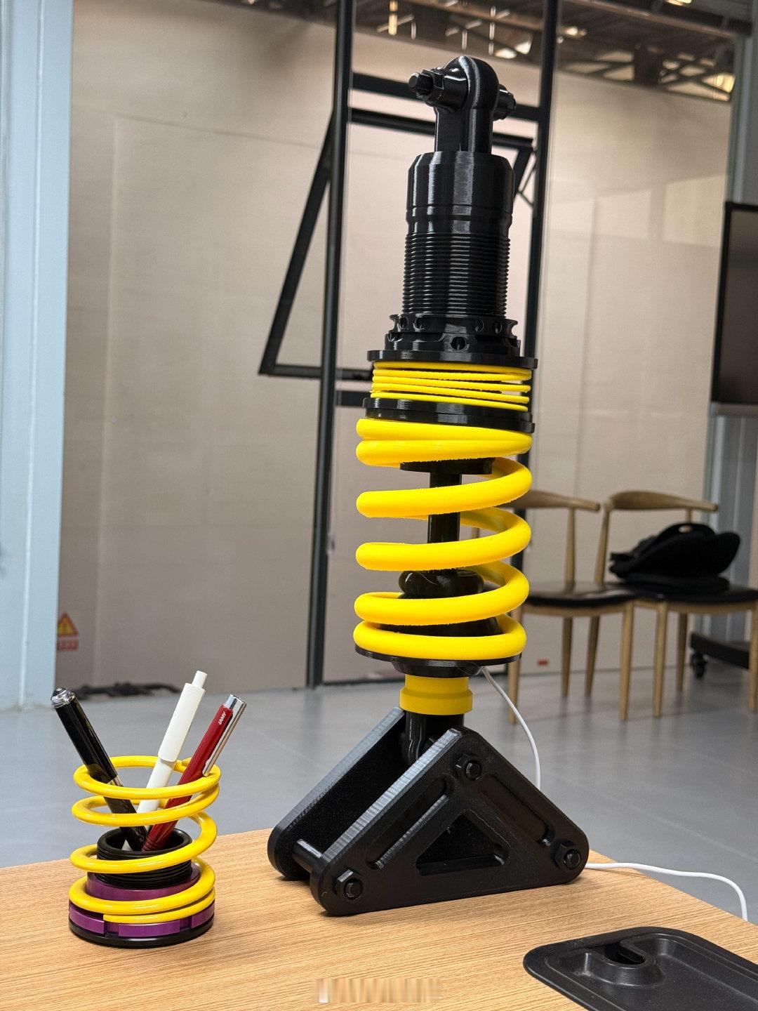 100多块买一根“KW”避震？刷到过这个避震台灯很多次了😍考虑啦很久没忍住全款