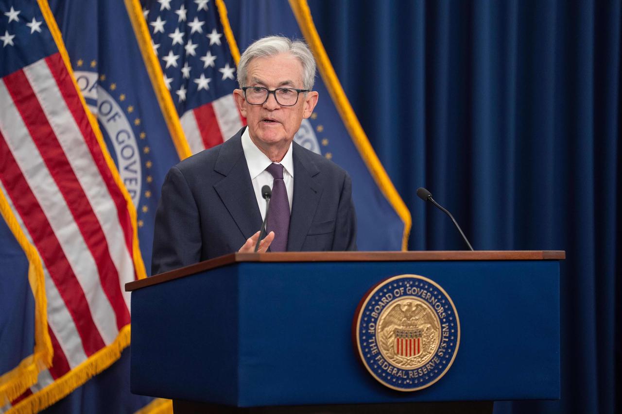 美联储在货币政策委员会FOMC会后公布，上个月将联邦基金利率的目标区间从4.00