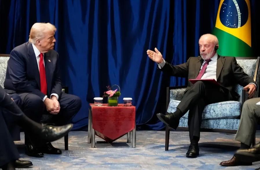 特朗普公开质疑巴西卢拉选举，白宫暂缓祝贺

2026年巴西总统大选第二轮，交出了