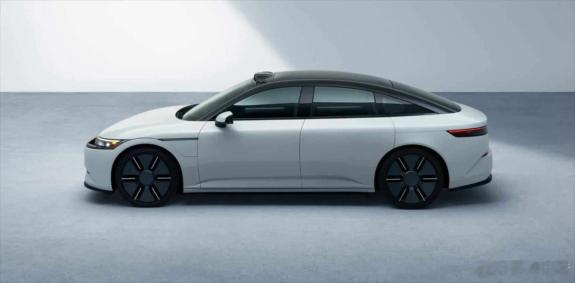 索尼和本田这个新车Afeela 1，会在美国部分州提供一个单色显示屏，用来显示车