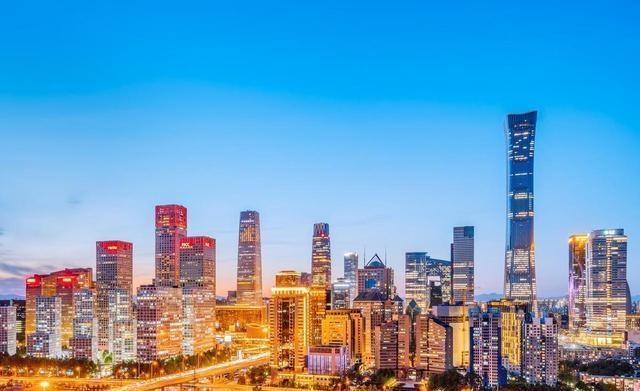 谁也没料到，沙特竟会出现原油运不出的窘境，捧着金饭碗却陷入无油可运的困境。要说海