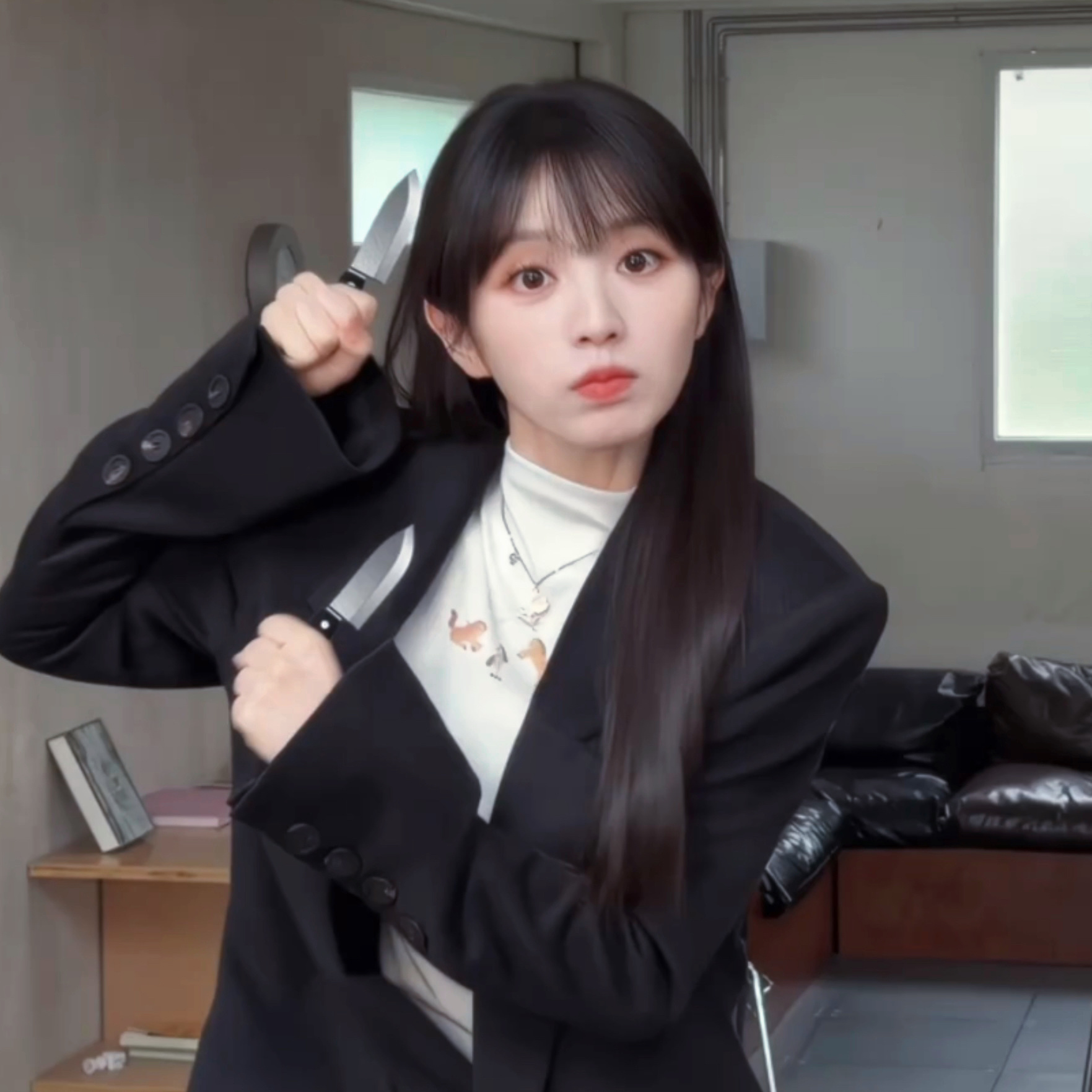 ^⦁᎑-^ ੭🔪 ̖́-*田曦薇 