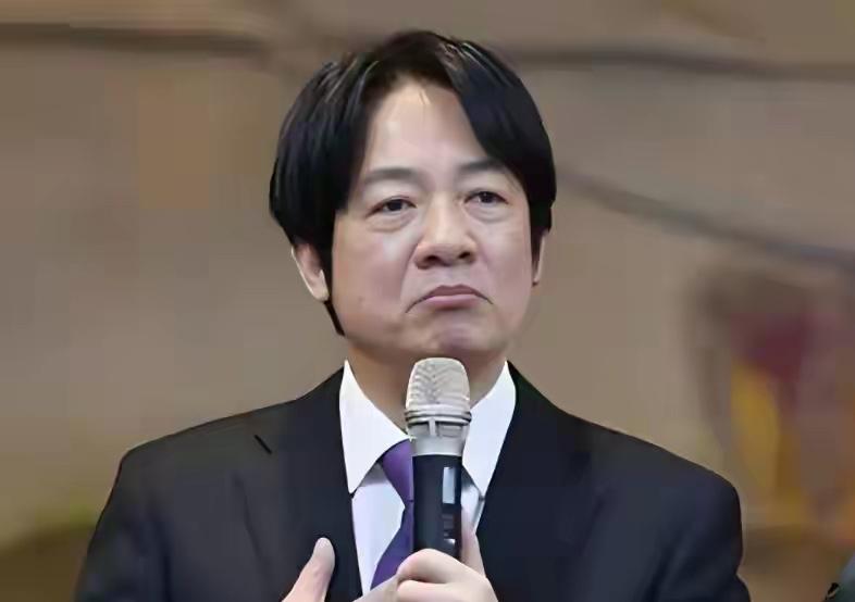 赖清德这次是真的怕了！

他想通过拉美国下水的办法，一起对付郑丽文。但转头却发现